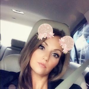 Meet your Posher, Suzanne